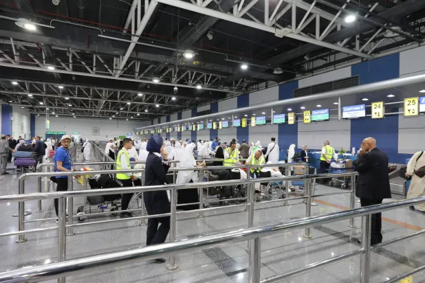 سؤال برلماني حول أسباب زيادة أسعار تذاكر الطيران (شركة ميناء القاهرة الجوي)