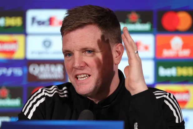 إيدي هاو مدرب نيوكاسل يونايتد الإنجليزي (إ.ب.أ)