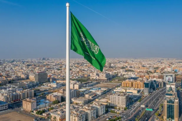 السعودية أكدت التضامن مع الكويت والإمارات في هذا المصاب (موقع يوم العلم السعودي)