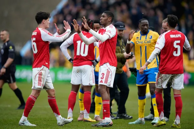 آرسنال الإنجليزي أول المرشحين للفوز بأبطال أوروبا (أ.ب) 