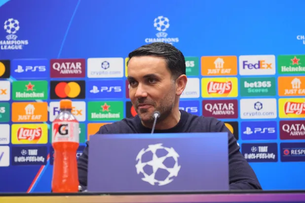 رافاييل بالادينو المدير الفني لفريق أتالانتا الإيطالي (إ.ب.أ) 