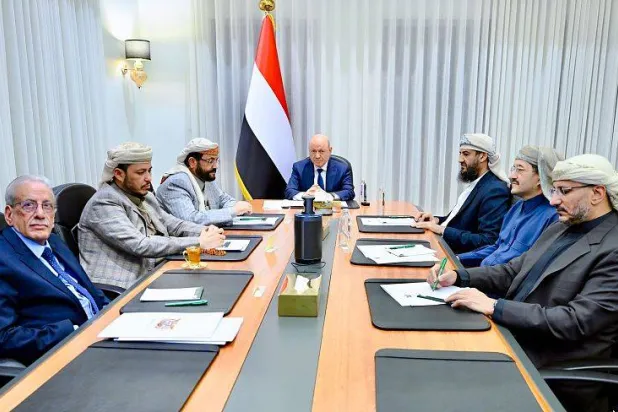 جانب من اجتماع للمجلس القيادي الرئاسي اليمني (سبأ)