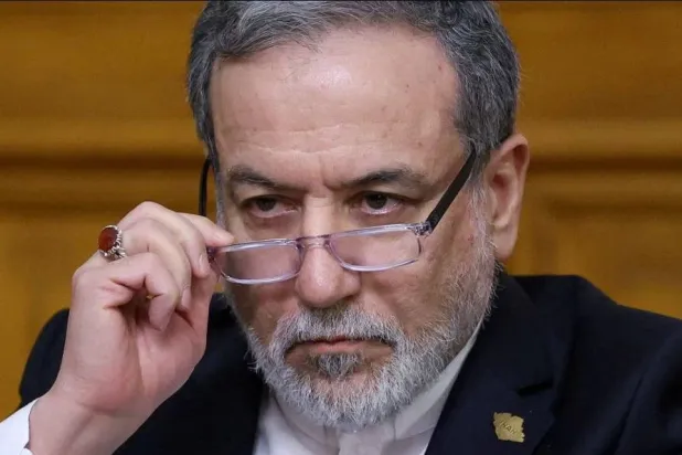وزير الخارجية الإيراني عباس عراقجي (رويترز)