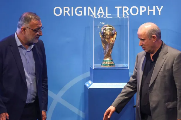 رئيس الاتحاد الإيراني لكرة القدم مهدي تاج (رويترز)