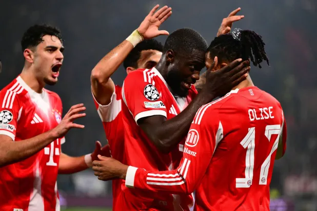 مايكل أوليس يحتفل بهدفه في أتلانتا (أ.ف.ب)