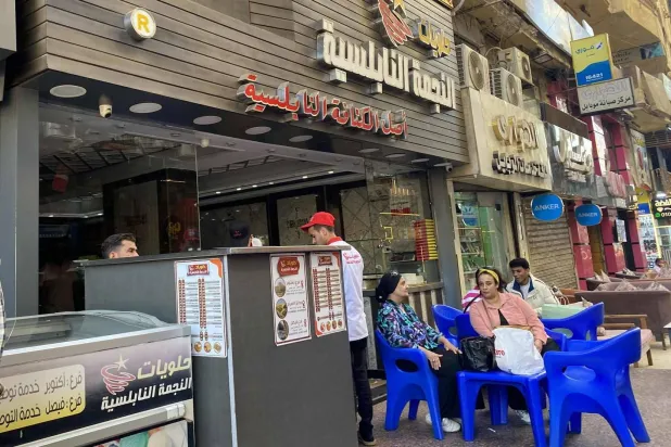 الحلويات أبرز ما يميز «رمضان السوريين» (الشرق الأوسط)