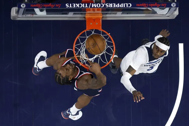 كواهي لينارد (أ.ف.ب)