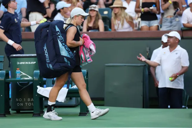 كارتال لم تستطع إكمال المواجهة (أ.ف.ب)