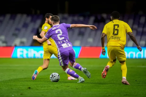 من المواجهة التي جمعت العين والوصل في الدوري الإماراتي (موقع نادي العين) 