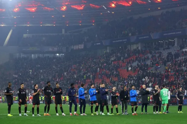 Soccer Football - UEFA Champions League - Round 16 - First Leg - Bayer Leverkusen v Arsenal - BayArena, Leverkusen, Germany - March 11, 2026 Bayer Leverkusen players applaud their fans after the match. (Reuters)