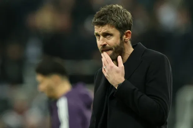 مايكل كاريك مدرب مانشستر يونايتد المؤقت (رويترز)