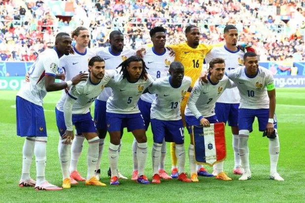 منتخب فرنسا سيلاقي كوت ديفوار ودياً (رويترز)