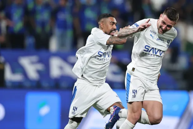 سافيتش محتفلاً بهدف الفوز (تصوير: سعد العنزي)