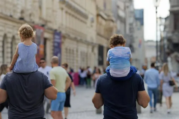 ربع الأطفال يبدأون فهم الخداع بعمر 10 أشهر (بكساباي)