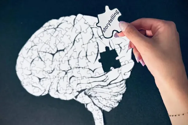 السرد القصصي يُعزِّز قدرة الدماغ على التذكر (جامعة ميسيسيبي)