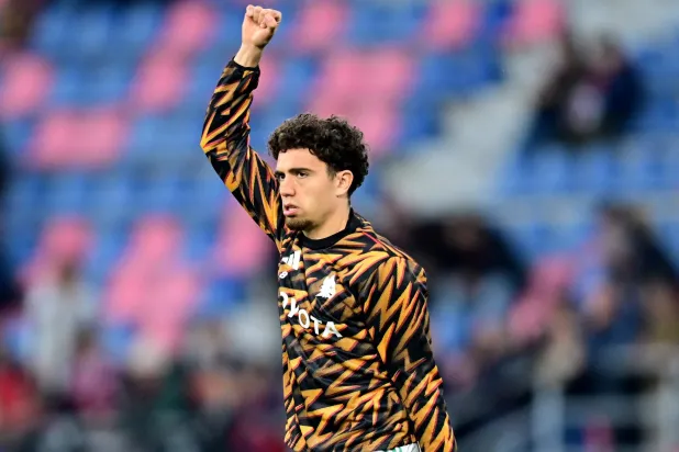 نائل العيناوي (رويترز)