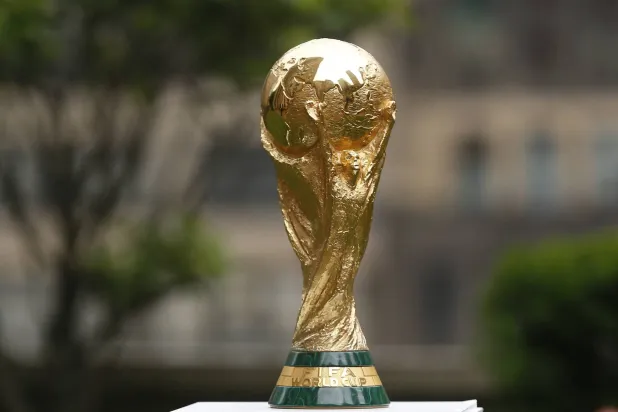 فيفا أكد أنه لا تغييرات على جدول مباريات إيران في المونديال (أ.ب)