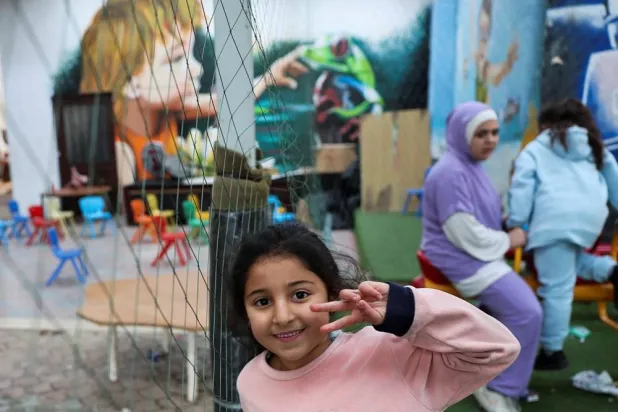  A displaced girl from Majdal Zoun in southern Lebanon looks on inside Al-Jaafareya High School, being used as a shelter for displaced families, following an escalation between Hezbollah and Israel, amid the US-Israeli conflict with Iran, after they arrive in Tyre, Lebanon, March 17, 2026. (Reuters)