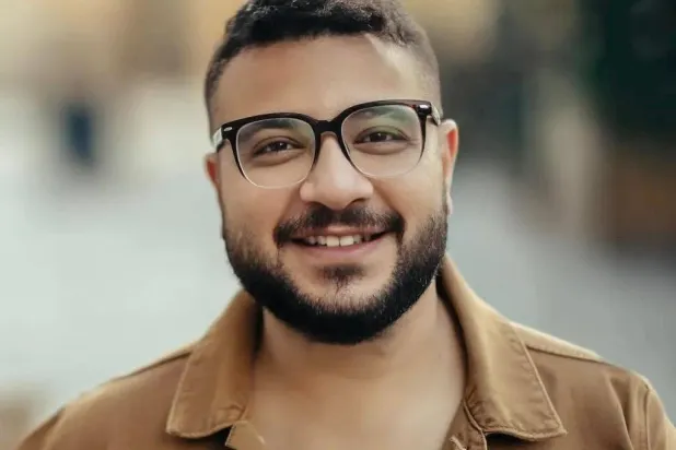 المؤلف محمد سيد بشير (الشرق الأوسط)