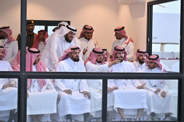 People observe the crescent of the month of Shawwal at the astronomical observatory at Hautat Sudair. (Majmaah University)