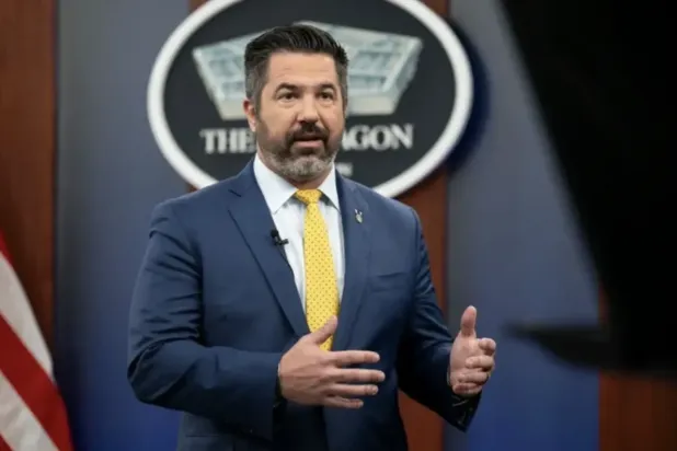 Pentagon sözcüsü Sean Parnell (Reuters)