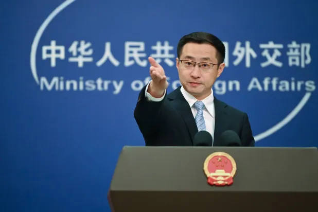 10 September 2025, China, Beijing: Lin Jian, spokesperson for the Chinese Foreign Ministry, speaks at the daily briefing of the authority. (dpa)