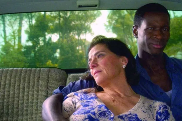  هيام عباس وأمين بن رشيد في «لمن يجرؤ» (مهرجان برلين)