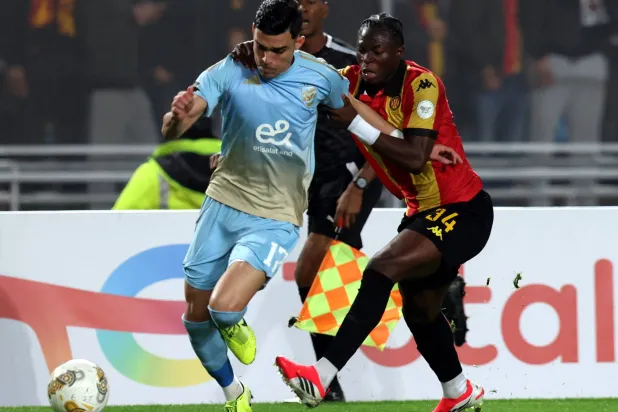 يسعى الأهلي المصري إلى تعويض سقوطه ذهاباً بهدف نظيف أمام الترجي التونسي (إ.ب.أ)