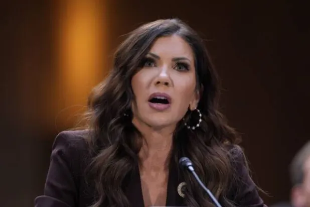 كيرستي نويم، الوزيرة السابقة للأمن الداخلي (أ ب)