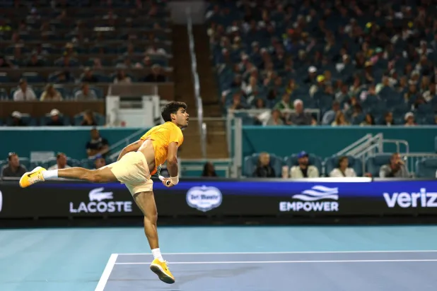 كارلوس ألكاراس (رويترز)