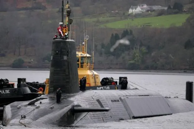 قاعدة «كلايد» البحرية الملكية تقع على ‌الساحل الغربي لاسكوتلندا (أرشيفية - رويترز)