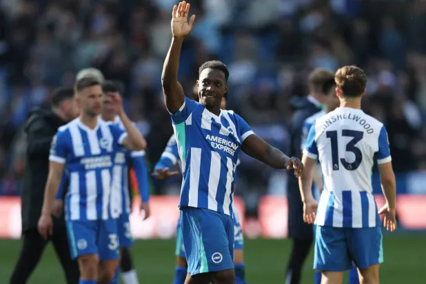 داني ويلبيك يحتفل بالهدف (رويترز)