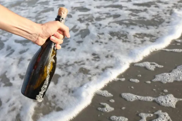 A message in a bottle (Shutterstock) 
