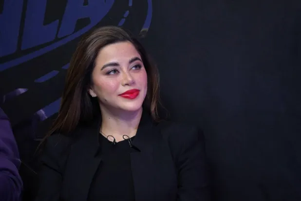 الفنانة المصرية يارا السكري تطمح لتقديم شخصية «كليوباترا» (حسابها على موقع فيسبوك)