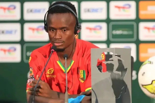 الدولي الغيني سيدوبا سيسيه (كاف)