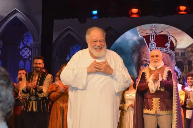 يحيى الفخراني خلال عرض «الملك لير» (وزارة الثقافة المصرية)