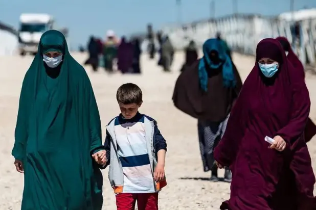 لفت تقرير لمفوضية حقوق الإنسان التابعة للأمم المتحدة إلى ضرورة إنقاذ الأطفال الموجودين في مخيم «روج» (أ.ف.ب)