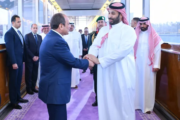 ولي العهد السعودي الأمير محمد بن سلمان خلال استقبال الرئيس المصري (الرئاسة المصرية)