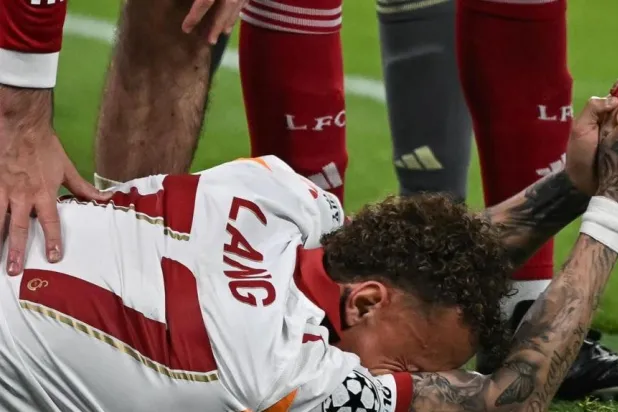 لانغ مهاجم هولندا يغيب عن مباراة النرويج الودية بسبب جراحة في يده (رويترز)