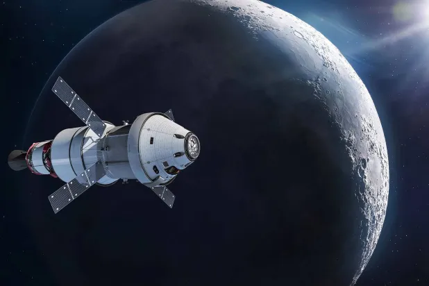 شكل تصويري لمركبة «أورين» قرب القمر