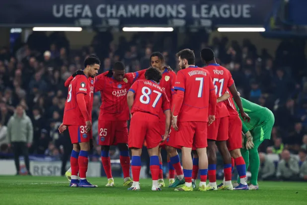 «رابطة الدوري الفرنسي» أجلت مباراة باريس سان جيرمان على أرضه أمام نانت قبل مواجهة تشيلسي بدور الـ16 (أ.ف.ب)