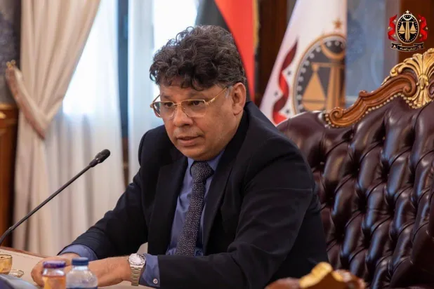 النائب العام الليبي الصديق الصور (المكتب الإعلامي للنائب العام)
