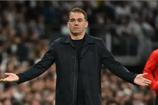 لويس غارسيا بلازا مدرباً لإشبيلية (أ.ف.ب)