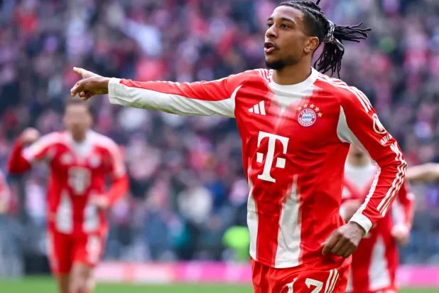 ليفربول وريال مدريد ويقال أيضاً إن مانشستر سيتي من بين المهتمين بمايكل أوليسي (أ.ب)