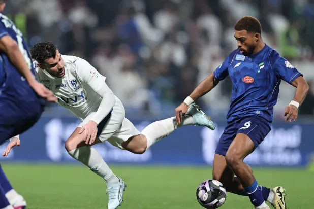 من مباراة الفتح في الدوري السعودي أمام الهلال (تصوير: سعد العنزي)