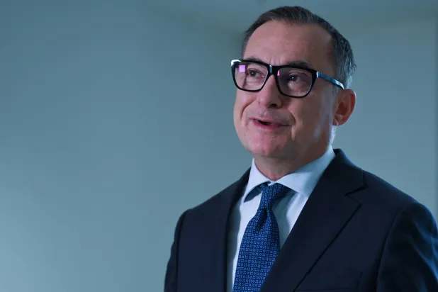 يواكيم ناغل يجيب عن أسئلة خلال مقابلة مع «رويترز» في فرانكفورت (رويترز)