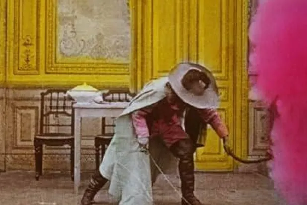 مشهد من الفيلم الوثائقي «لوميير... السينما!» (آي إم دي بي)