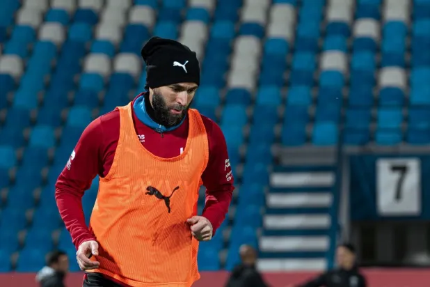 بنزيمة خلال التدريبات (موقع النادي)