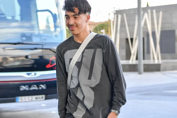 ريان بونيدا لحظة انضمامه إلى معسكر المنتخب المغربي (الاتحاد المغربي لكرة القدم)