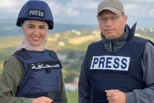 Journalists Ali Shaib and reporter Fatima Ftouni (National News Agency)